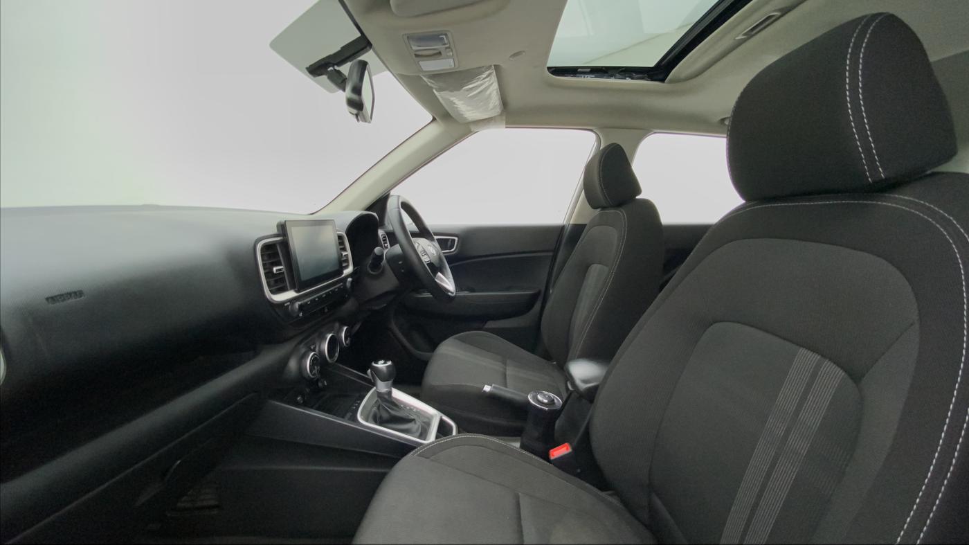 2019 Hyundai VENUE 1.0 TURBO GDI SX+ AT, Petrol, Automatic, 9,462 km, Right Side Front Door Cabin