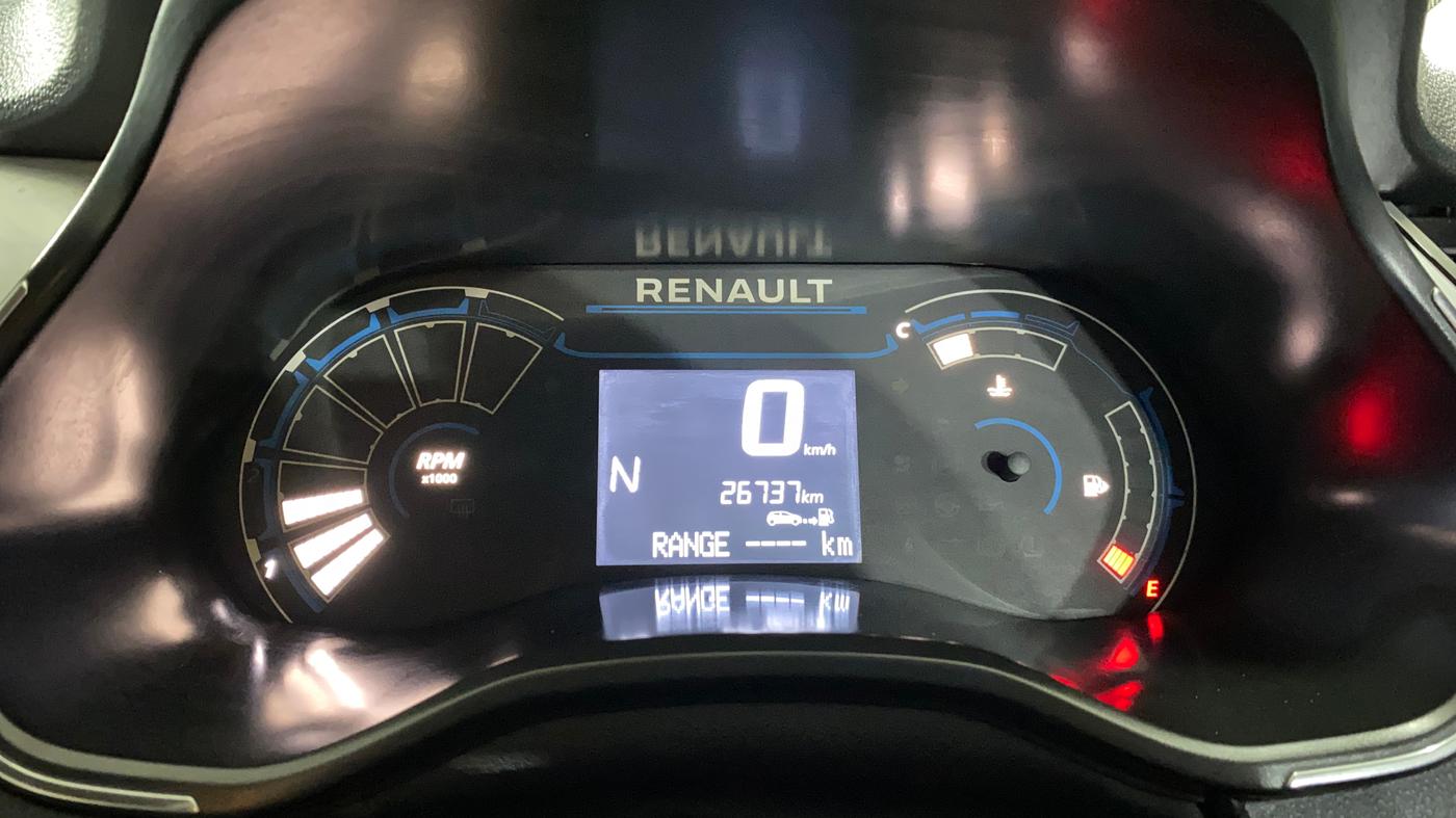 2020 Renault TRIBER RXZ AMT, Petrol, Automatic, 26,707 km, Odometer Image