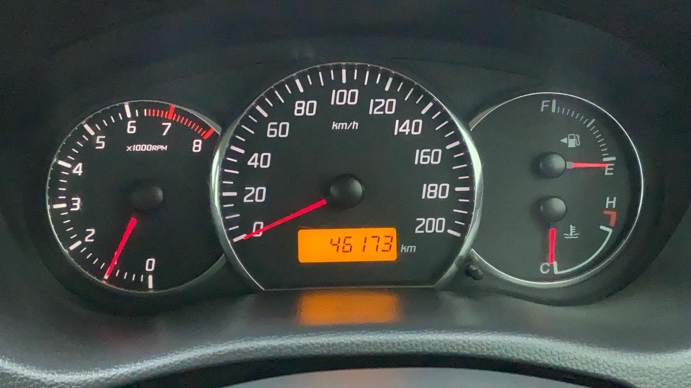 2011 Maruti Swift VXI, Petrol, Manual, 46,265 km, Odometer Image