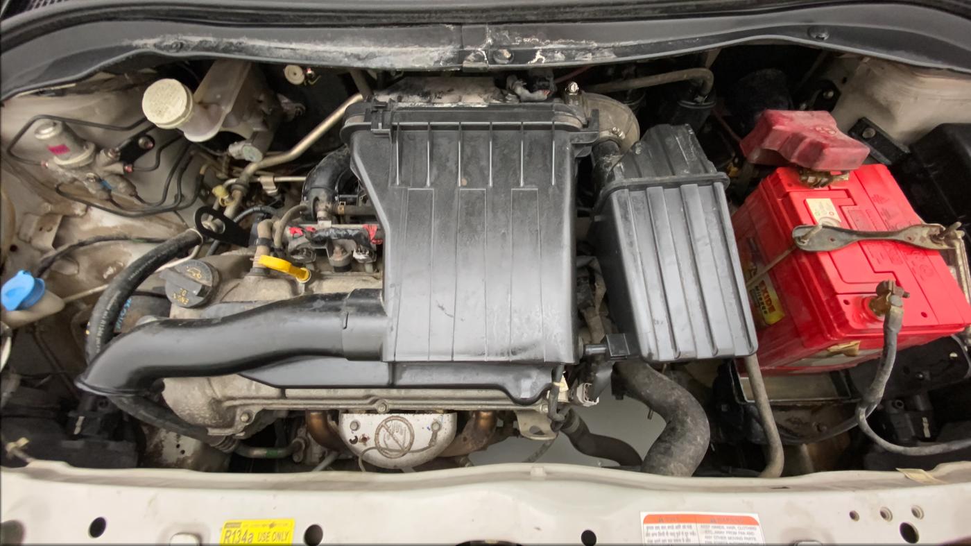 2011 Maruti Swift VXI, Petrol, Manual, 46,265 km, Open Bonet
