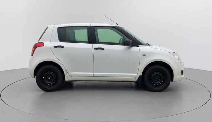 2011 Maruti Swift VXI, Petrol, Manual, 46,265 km, Right Side View