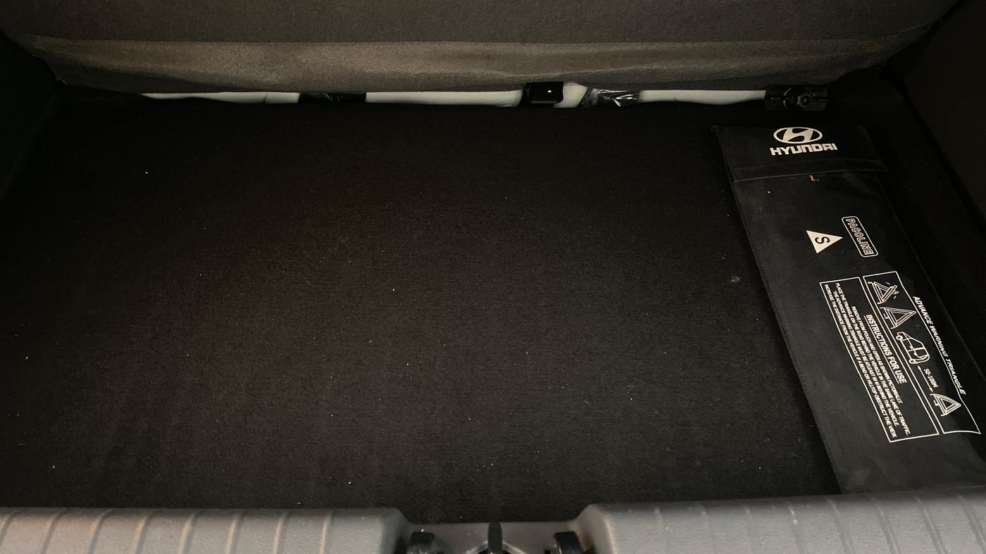 2023 Hyundai GRAND I10 NIOS SPORTZ AMT 1.2 KAPPA VTVT, Petrol, Automatic, 7,964 km, Boot Inside