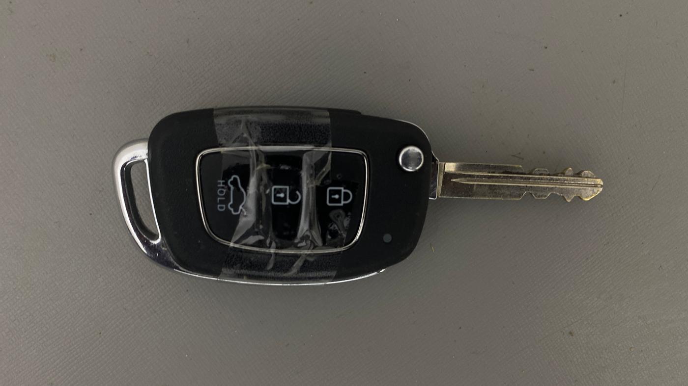 2023 Hyundai GRAND I10 NIOS SPORTZ AMT 1.2 KAPPA VTVT, Petrol, Automatic, 7,964 km, Key Close Up