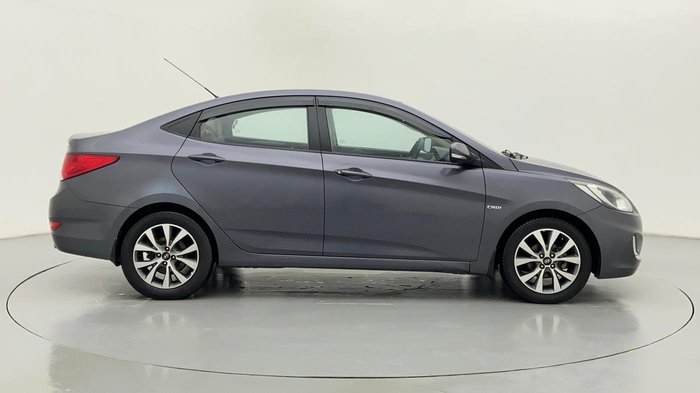 2013 Hyundai Verna FLUIDIC 1.6 SX CRDI, Diesel, Manual, 83,329 km, Right Side