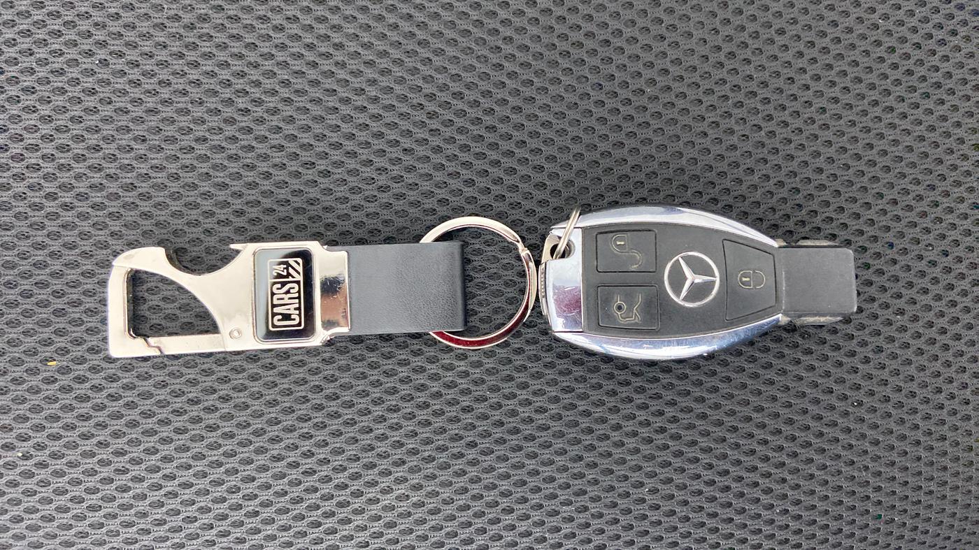 2015 Mercedes Benz CLA Class CLA 200 CDI SPORT, Diesel, Automatic, 1,09,682 km, Key Close Up