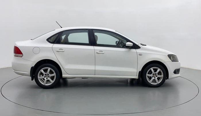 2014 Volkswagen Vento HIGHLINE PETROL, Petrol, Manual, 83,510 km, Right Side