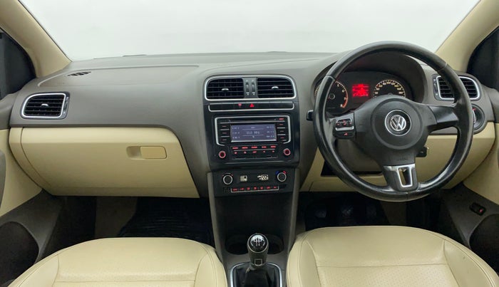 2014 Volkswagen Vento HIGHLINE PETROL, Petrol, Manual, 83,510 km, Dashboard