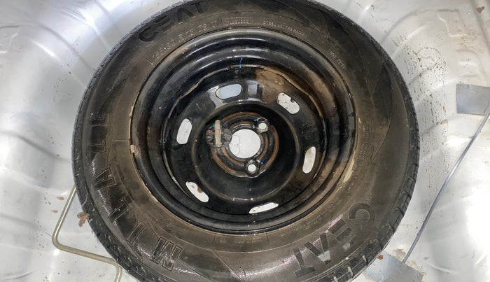 2016 Renault Kwid RXL, Petrol, Manual, 39,807 km, Spare Tyre