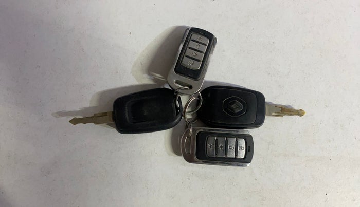 2016 Renault Kwid RXL, Petrol, Manual, 39,807 km, Key Close Up