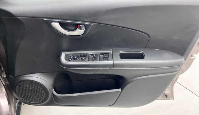 2016 Honda BR-V 1.5L I-VTEC V CVT, Petrol, Automatic, 36,726 km, Driver Side Door Panels Control