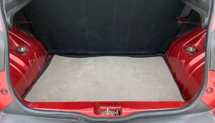 2018 Renault Kwid RXL, Petrol, Manual, 9,696 km, Boot Inside