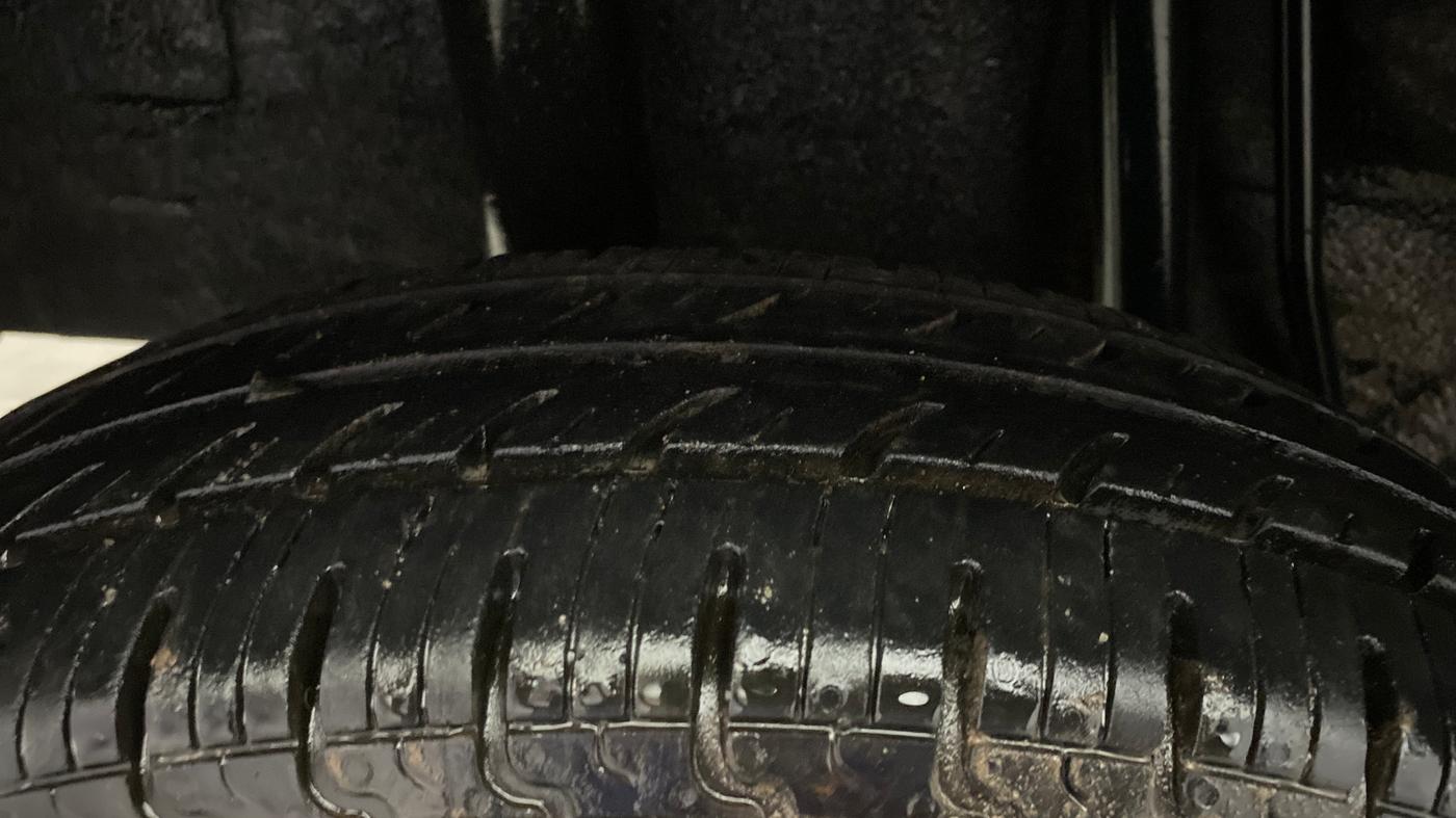2019 Datsun Redi Go T(O) 1.0 AMT, Petrol, Automatic, 63,694 km, Right Rear Tyre Tread