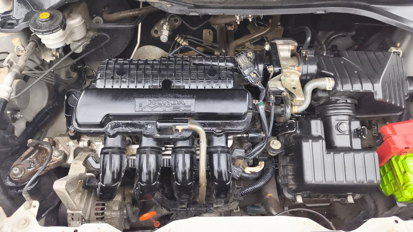 2015 Honda Amaze 1.2L I-VTEC VX, Petrol, Manual, 49,712 km, Engine View