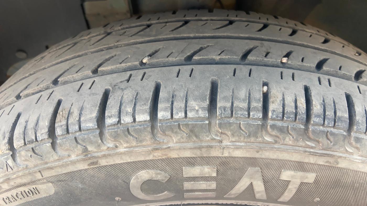2020 Renault Kwid RXT 0.8, Petrol, Manual, 52,081 km, Left Front Tyre Tread