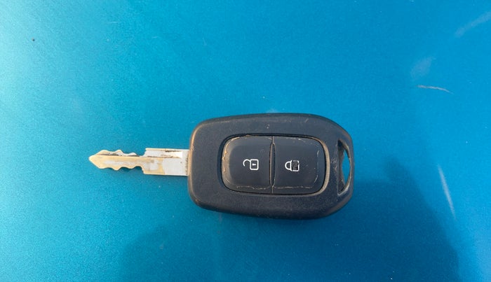 2020 Renault Kwid RXT 0.8, Petrol, Manual, 52,081 km, Key Close Up