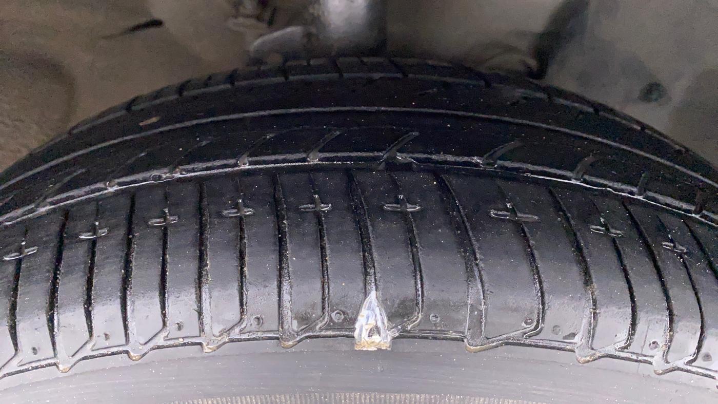 2014 Nissan Micra XV CVT, Petrol, Automatic, 74,523 km, Right Front Tyre Tread