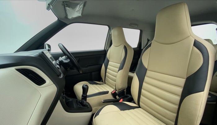 2019 Maruti New Wagon-R VXI 1.2L, Petrol, Manual, 38,411 km, Right Side Front Door Cabin View