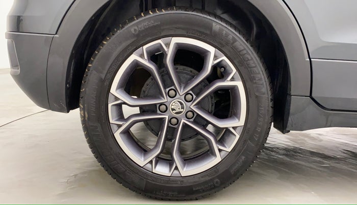 2021 Skoda KUSHAQ STYLE 1.5 TSI MT, Petrol, Manual, 7,348 km, Right Rear Wheel