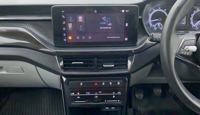 2021 Skoda KUSHAQ STYLE 1.5 TSI MT, Petrol, Manual, 7,348 km, Air Conditioner