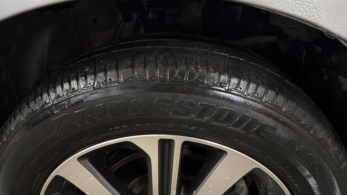 2022 Honda City 1.5L I-VTEC V MT 5TH GEN, Petrol, Manual, 47,685 km, Right Front Tyre Tread
