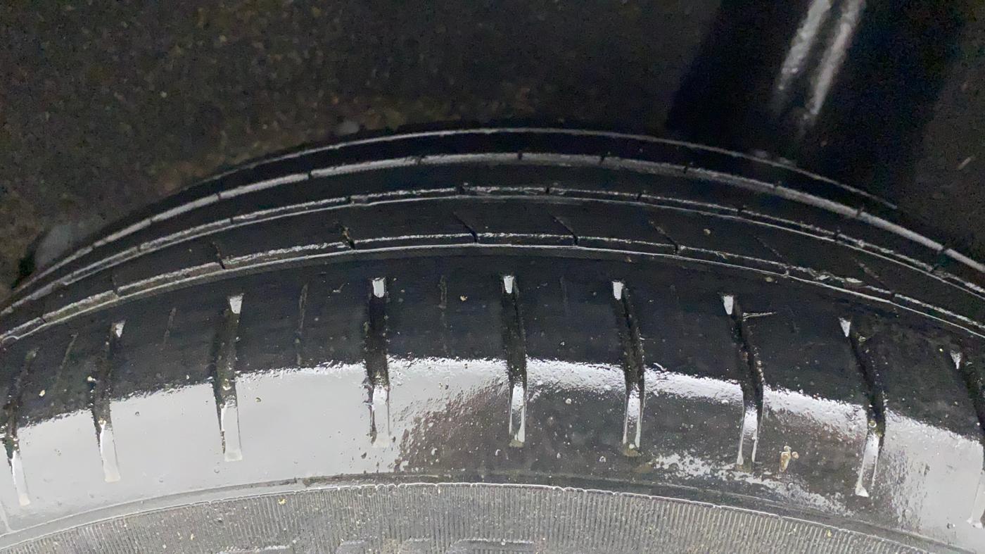 2019 Maruti Baleno ZETA PETROL 1.2, Petrol, Manual, 65,631 km, Left Rear Tyre Tread