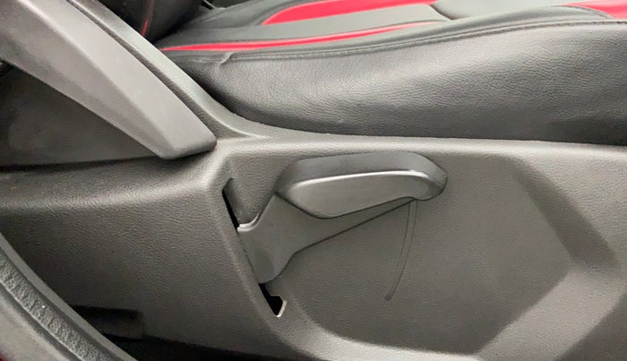 2017 Ford Figo Aspire 1.2 TITANIUM PETROL, Petrol, Manual, 14,932 km, Driver Side Adjustment Panel