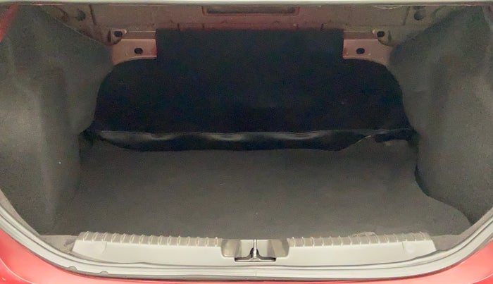 2017 Ford Figo Aspire 1.2 TITANIUM PETROL, Petrol, Manual, 14,932 km, Boot Inside View