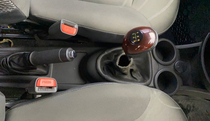 2013 Chevrolet Beat LT PETROL, Petrol, Manual, 68,685 km, Gear Lever