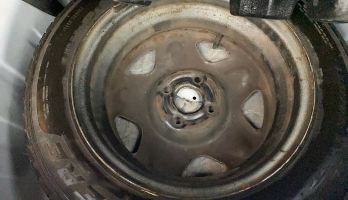 2013 Chevrolet Beat LT PETROL, Petrol, Manual, 68,685 km, Spare Tyre