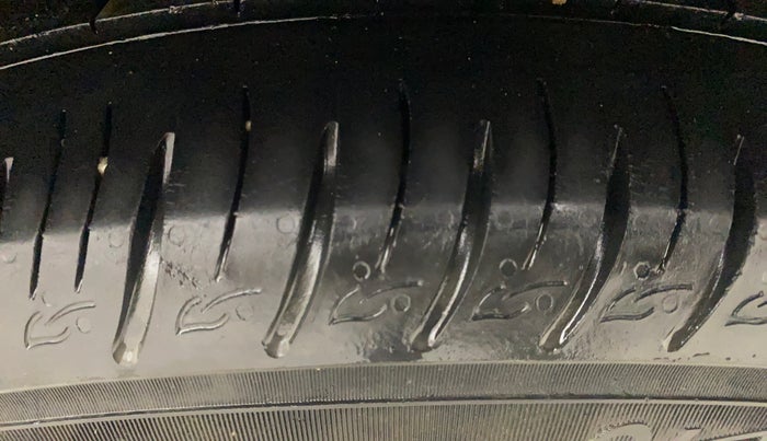 2022 Hyundai VENUE SX 1.5 CRDI, Diesel, Manual, 78,205 km, Left Rear Tyre Tread