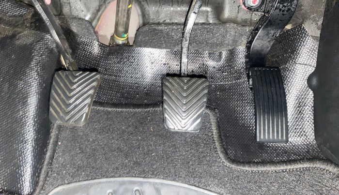 2022 Hyundai VENUE SX 1.5 CRDI, Diesel, Manual, 78,205 km, Pedals