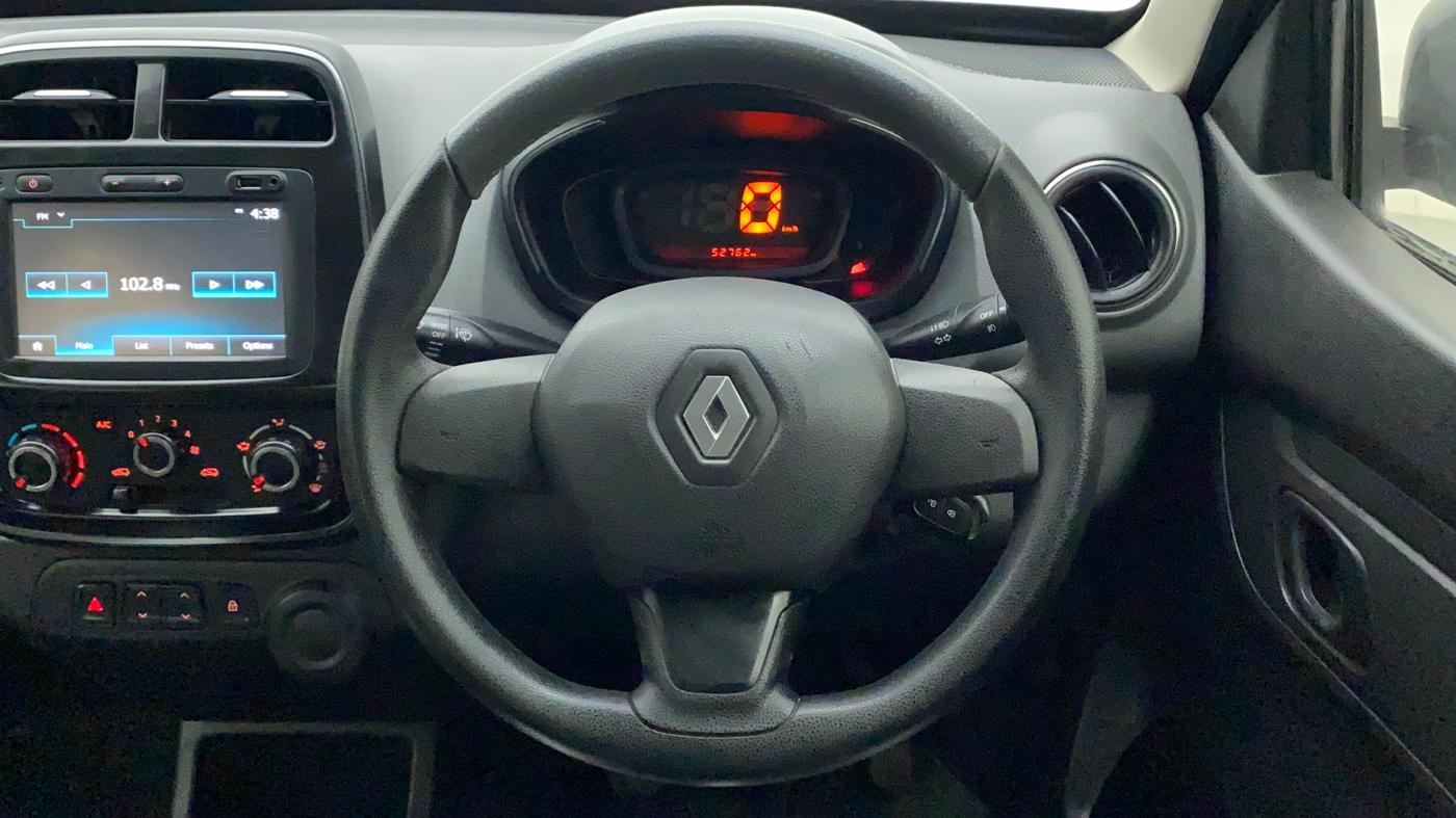 2017 Renault Kwid RXT 1.0, Petrol, Manual, 52,761 km, Steering Wheel Close Up