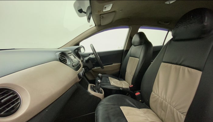 2014 Hyundai Xcent S (O) 1.2, CNG, Manual, 72,380 km, Right Side Front Door Cabin