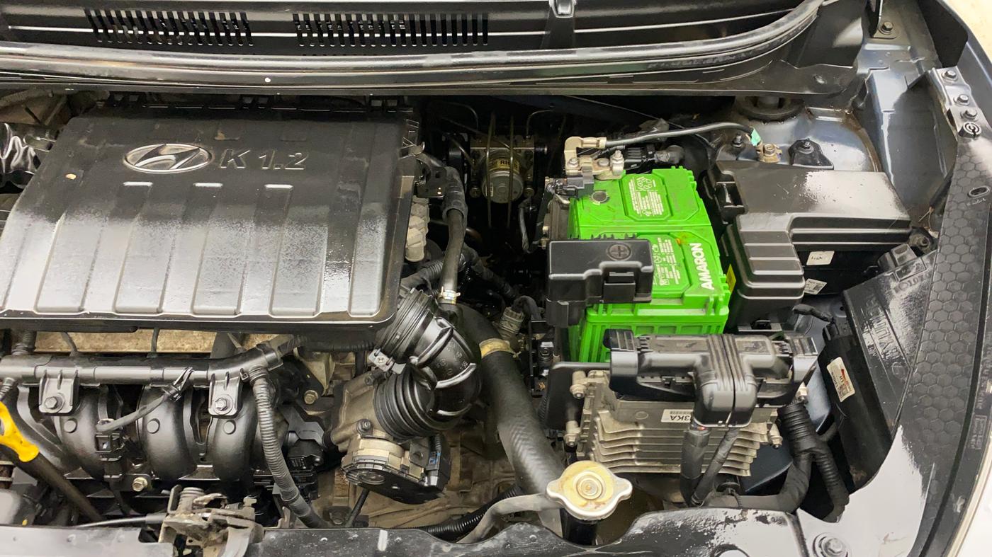 2020 Hyundai GRAND I10 NIOS SPORTZ AMT 1.2 KAPPA VTVT, Petrol, Automatic, 1,01,936 km, Engine View - Left