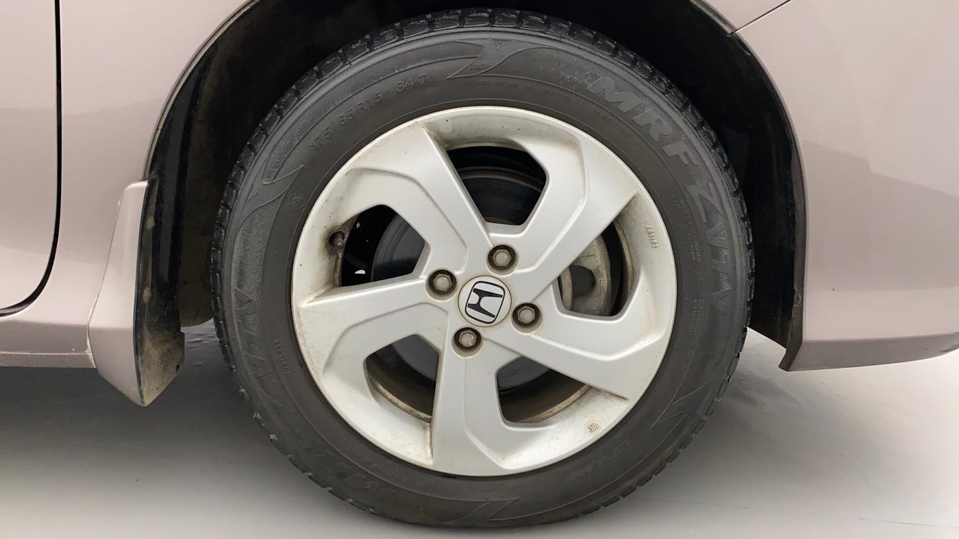 2015 Honda City 1.5L I-VTEC V MT, CNG, Manual, 12,972 km, Right Front Wheel