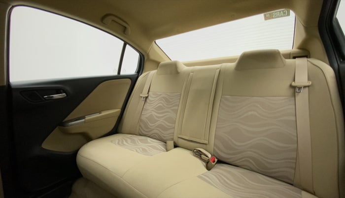 2015 Honda City 1.5L I-VTEC V MT, CNG, Manual, 12,972 km, Right Side Rear Door Cabin
