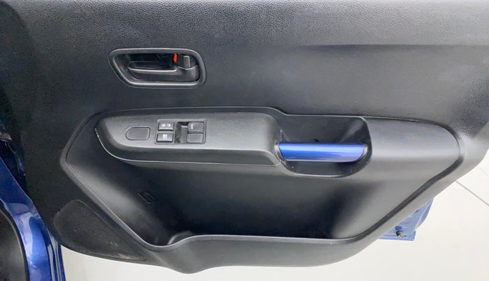 2021 Maruti IGNIS SIGMA 1.2, Petrol, Manual, 17,293 km, Driver Side Door Panels Control