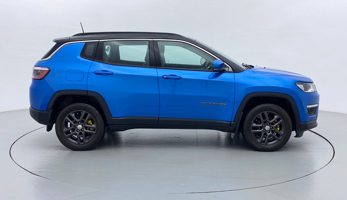 2017 Jeep Compass LIMITED (O) 2.0 4*4, Diesel, Manual, 50,332 km, Right Side View