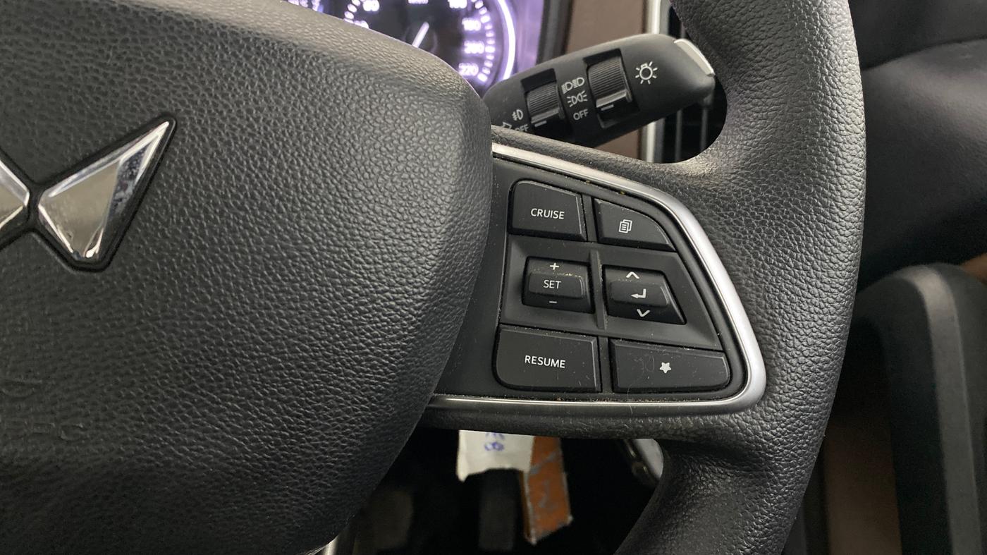 2023 Mahindra SCORPIO-N Z4 PETROL AT 7 STR, Petrol, Automatic, 32,447 km, Adaptive Cruise Control