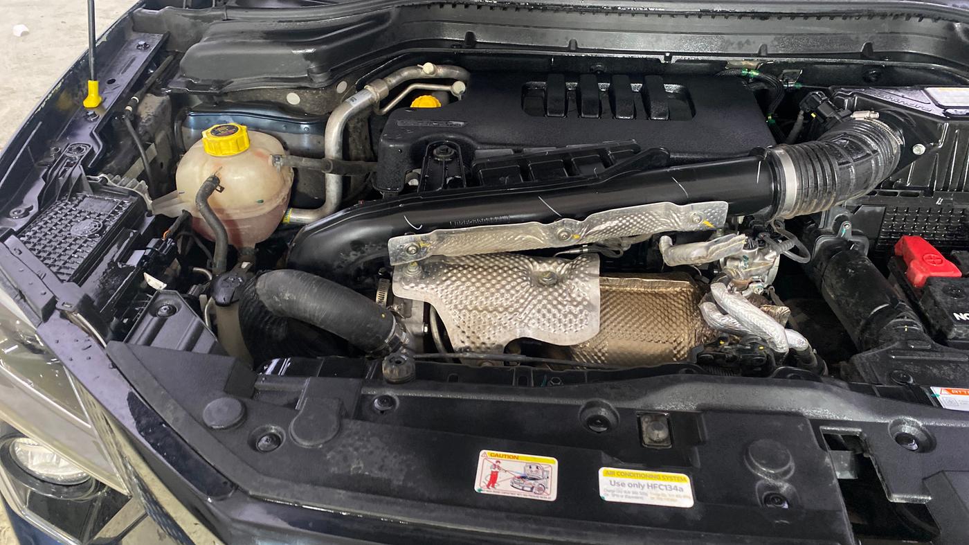 2024 Mahindra XUV 3XO AX5 1.5 Turbo Diesel Autoshift Plus, Diesel, Automatic, 39,644 km, Engine View - Right