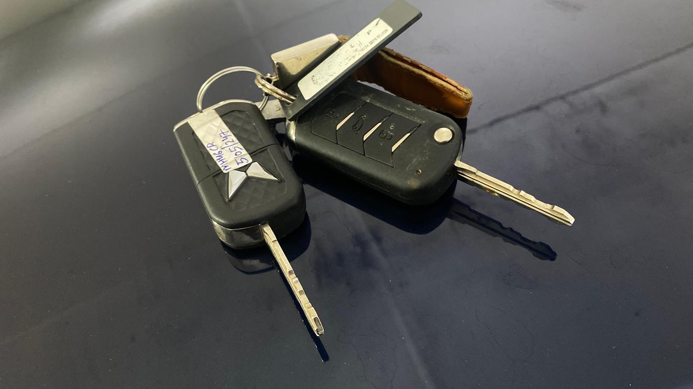 2024 Mahindra XUV 3XO AX5 1.5 Turbo Diesel Autoshift Plus, Diesel, Automatic, 39,644 km, Key Close Up