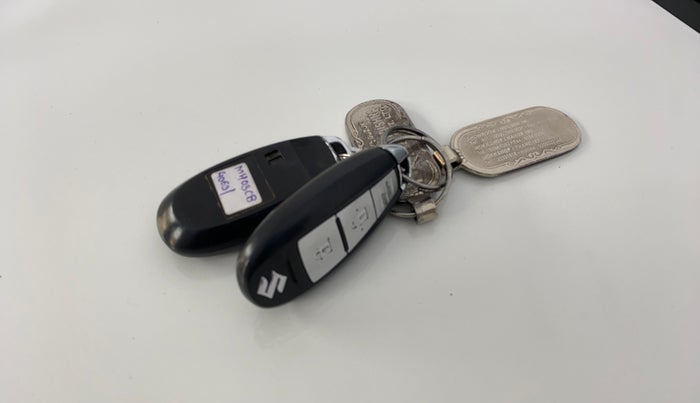 2016 Maruti Vitara Brezza ZDI PLUS, Diesel, Manual, 70,966 km, Key Close Up