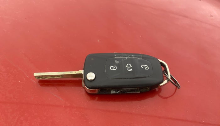 2019 Tata Tiago XZ PETROL, Petrol, Manual, 43,152 km, Key Close Up