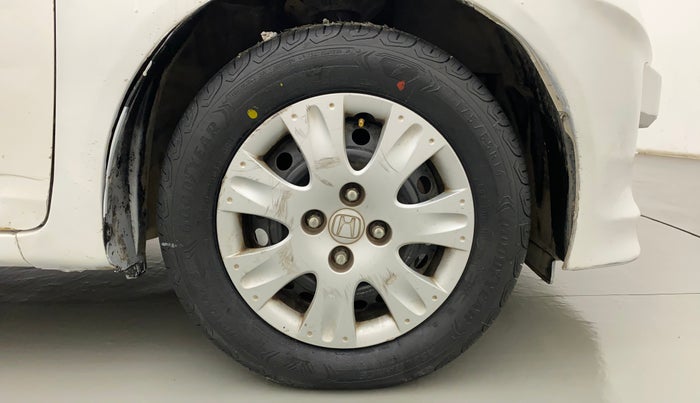 2013 Honda Amaze 1.2L I-VTEC S, Petrol, Manual, 67,821 km, Right Front Wheel