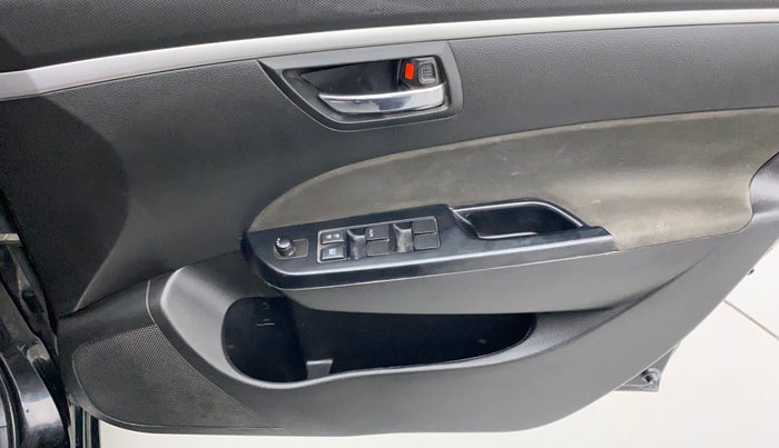 2011 Maruti Swift VXI, Petrol, Manual, 56,141 km, Driver Side Door Panels Control