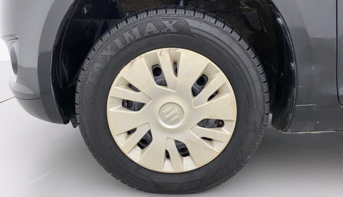 2011 Maruti Swift VXI, Petrol, Manual, 56,141 km, Left Front Wheel