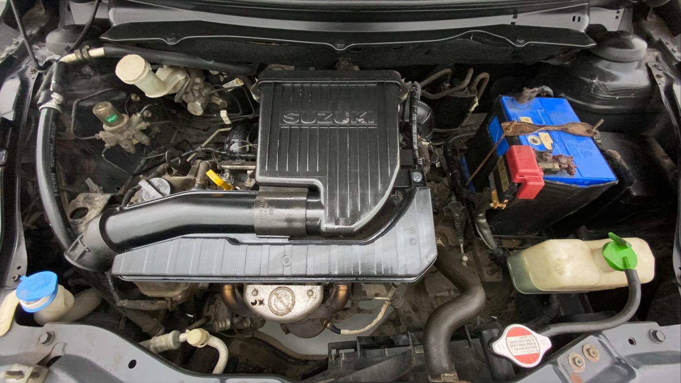 2011 Maruti Swift VXI, Petrol, Manual, 56,141 km, Open Bonet