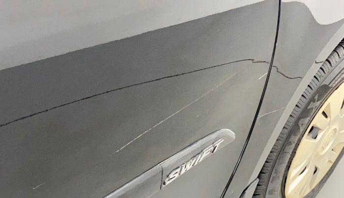 2011 Maruti Swift VXI, Petrol, Manual, 56,141 km, Driver-side door - Minor scratches