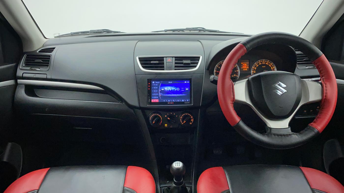 2011 Maruti Swift VXI, Petrol, Manual, 56,141 km, Dashboard
