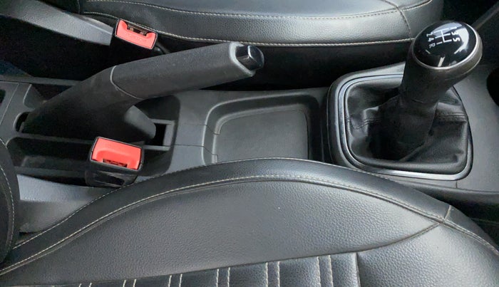 2019 Volkswagen Ameo COMFORTLINE 1.0, Petrol, Manual, 65,498 km, Gear Lever